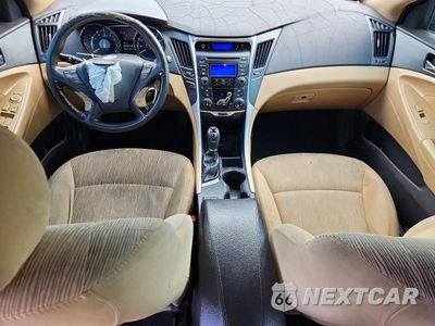 Zdjęcie 8 z 12 samochodu: 2013 HYUNDAI SONATA GLS VIN:5NPEB4ACXDH681955 - miniatura