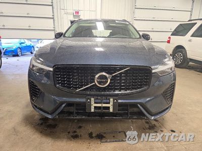 Piąte zdjęcie samochodu w środku: 2025 VOLVO XC60 PLUS VIN:YV4H60RC5S1048134 - miniatura