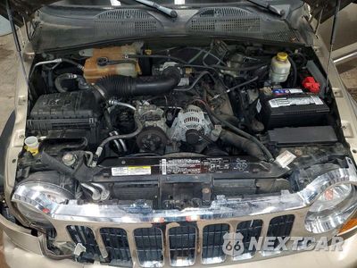 Zdjęcie 12 z 13 samochodu: 2005 JEEP LIBERTY LIMITED VIN:1J4GL58K25W514990 - miniatura