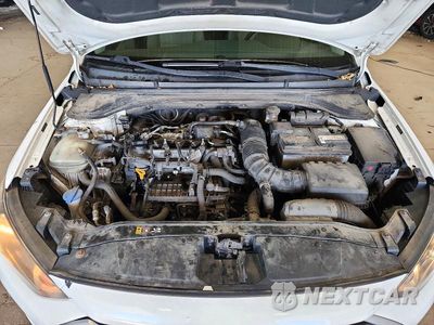 Zdjęcie 11 z 12 samochodu: 2017 HYUNDAI ELANTRA ECO VIN:5NPD94LA7HH105538 - miniatura