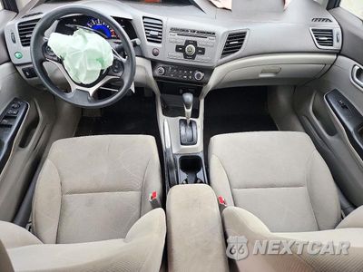Zdjęcie 8 z 12 samochodu: 2012 HONDA CIVIC LX VIN:19XFB2F5XCE079952 - miniatura