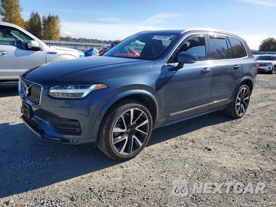 2021 VOLVO XC90 T6 MOMENTUM YV4A221K6M1681756 - główne zdjęcie licytacji z USA - miniatura