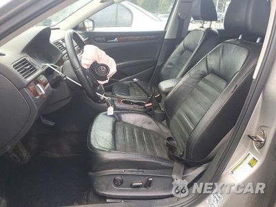 Zdjęcie 7 z 13 samochodu: 2013 VOLKSWAGEN PASSAT SEL VIN:1VWCN7A33DC065118 - miniatura
