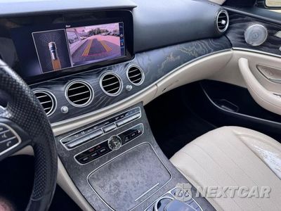 Zdjęcie 10 z 13 samochodu: 2017 MERCEDES-BENZ E 400 4MATIC VIN:WDDZH6GB9HA239374 - miniatura