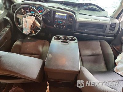 Zdjęcie 8 z 13 samochodu: 2012 CHEVROLET SILVERADO K1500 LT VIN:1GCPKSE71CF210389 - miniatura