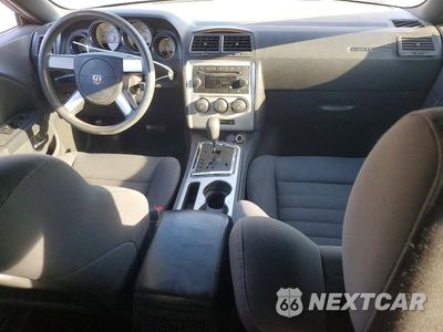 Zdjęcie 8 z 12 samochodu: 2010 DODGE CHALLENGER SE VIN:2B3CJ4DVXAH318469 - miniatura