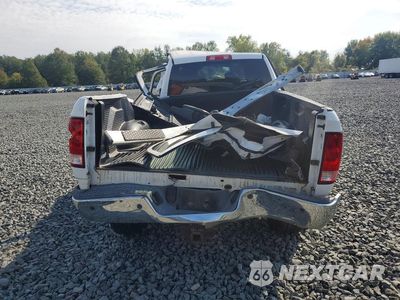 Zdjęcie 6 z 12 samochodu: 2016 RAM 3500 ST VIN:3C63R3GL6GG374338 - miniatura