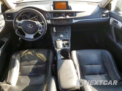 Zdjęcie 8 z 12 samochodu: 2011 LEXUS CT 200 VIN:JTHKD5BH6B2030560 - miniatura
