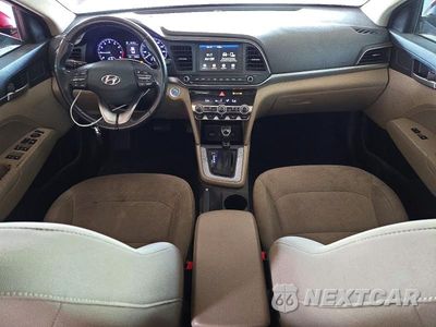 Zdjęcie 8 z 13 samochodu: 2019 HYUNDAI ELANTRA VALUE EDITION VIN:KMHD84LF9KU846054 - miniatura