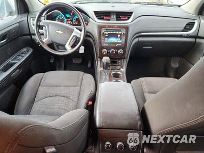 Zdjęcie 8 z 13 samochodu: 2017 CHEVROLET TRAVERSE LT VIN:1GNKRGKD7HJ186415 - miniatura
