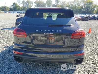 Zdjęcie 6 z 13 samochodu: 2016 PORSCHE CAYENNE VIN:WP1AA2A28GKA13881 - miniatura