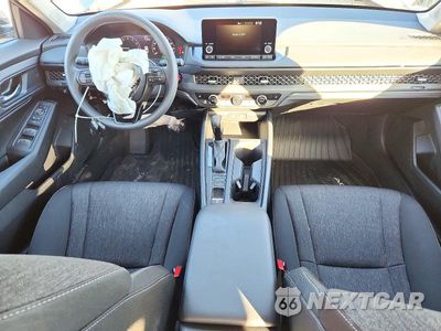 Zdjęcie 8 z 12 samochodu: 2025 HONDA ACCORD SE VIN:1HGCY1F44SA039470 - miniatura