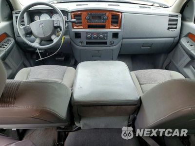 Zdjęcie 8 z 13 samochodu: 2006 DODGE RAM 1500 ST VIN:1D7HA182X6S653207 - miniatura