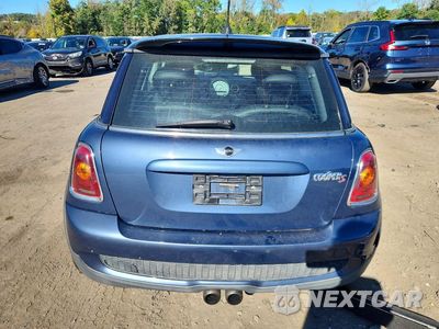 Zdjęcie 6 z 12 samochodu: 2009 MINI COOPER S VIN:WMWMF73599TW88007 - miniatura