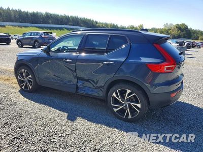 Drugie zdjęcie samochodu z przodu: 2022 VOLVO XC40 T5 R-DESIGN VIN:YV4162UM4N2656691 - miniatura