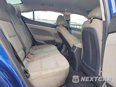 Zdjęcie 10 z 12 samochodu: 2019 HYUNDAI ELANTRA SEL VIN:5NPD84LFXKH422624 - miniatura