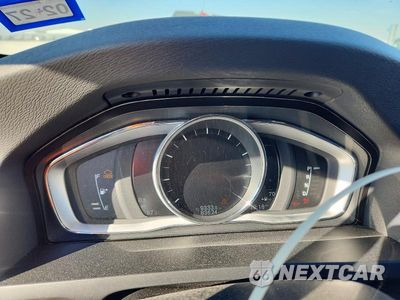 Zdjęcie 9 z 12 samochodu: 2018 VOLVO S60 PREMIER VIN:LYV402HK2JB166222 - miniatura