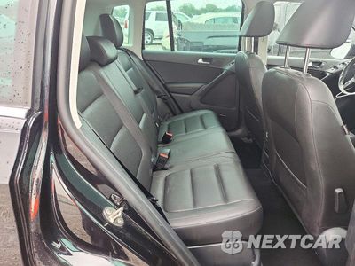 Zdjęcie 10 z 12 samochodu: 2015 VOLKSWAGEN TIGUAN S VIN:WVGAV7AX2FW568634 - miniatura