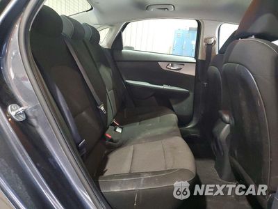Zdjęcie 10 z 13 samochodu: 2022 KIA FORTE LXS VIN:3KPF24AD8NE471289 - miniatura