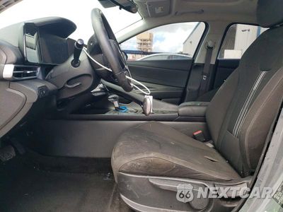 Zdjęcie 7 z 13 samochodu: 2025 HYUNDAI ELANTRA SEL VIN:KMHLS4DG3SU894119 - miniatura