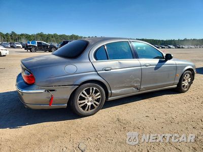 Trzecie zdjęcie samochodu z tyłu: 2004 JAGUAR S-TYPE 4.2 VIN:SAJEA01U24HN02599 - miniatura