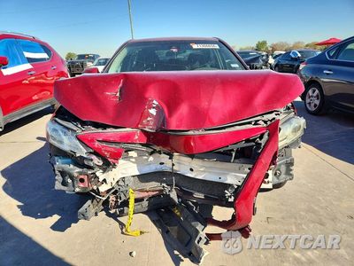 Piąte zdjęcie samochodu w środku: 2018 TOYOTA CAMRY SE VIN:4T1B11HK7JU678073 - miniatura
