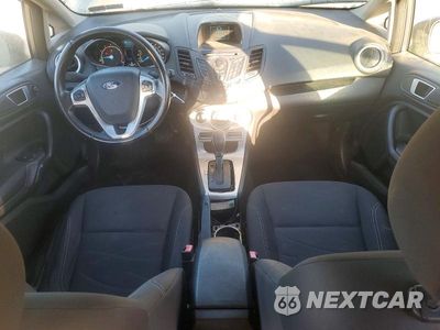 Zdjęcie 8 z 13 samochodu: 2014 FORD FIESTA SE VIN:3FADP4EJ2EM121385 - miniatura