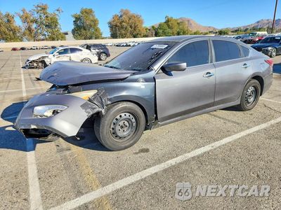 2015 NISSAN ALTIMA 2.5 S 1N4AL3AP5FN328346 - główne zdjęcie licytacji z USA - miniatura
