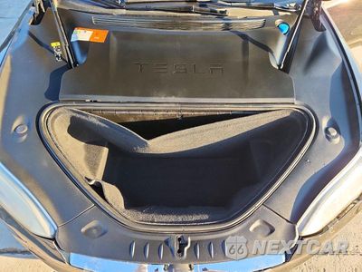 Zdjęcie 11 z 12 samochodu: 2018 TESLA MODEL S VIN:5YJSA1E2XJF248796 - miniatura