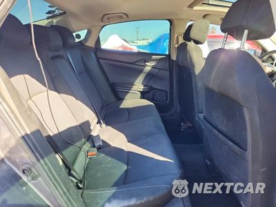 Zdjęcie 10 z 12 samochodu: 2017 HONDA CIVIC EX VIN:2HGFC2F78HH515452 - miniatura
