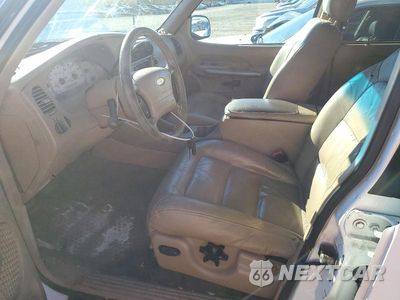 Zdjęcie 7 z 12 samochodu: 2001 FORD EXPLORER SPORT TRAC VIN:1FMZU67E91UC75047 - miniatura