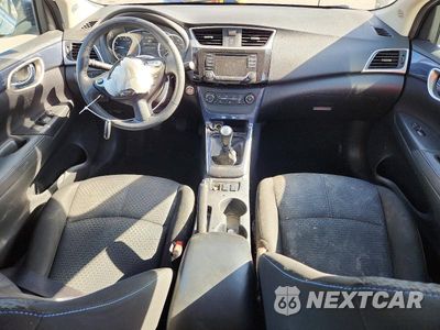 Zdjęcie 8 z 12 samochodu: 2017 NISSAN SENTRA SR TURBO VIN:3N1CB7AP2HY286353 - miniatura