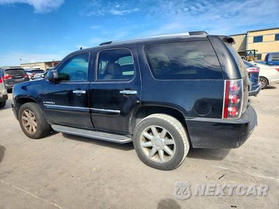 Drugie zdjęcie samochodu z przodu: 2007 GMC YUKON DENALI VIN:1GKFK63897J297514 - miniatura