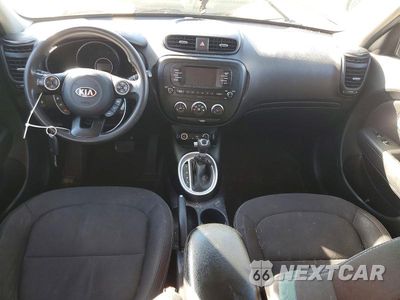 Zdjęcie 8 z 13 samochodu: 2017 KIA SOUL BASE VIN:KNDJN2A28H7442240 - miniatura