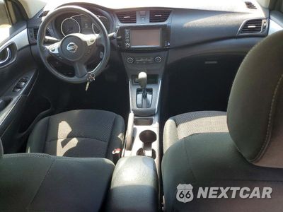 Zdjęcie 8 z 12 samochodu: 2019 NISSAN SENTRA S VIN:3N1AB7AP4KY448451 - miniatura