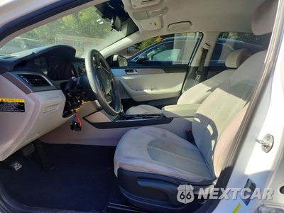 Zdjęcie 7 z 12 samochodu: 2016 HYUNDAI SONATA SE VIN:5NPE24AFXGH355328 - miniatura