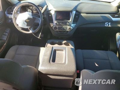 Zdjęcie 8 z 13 samochodu: 2019 CHEVROLET TAHOE K1500 VIN:1GNSKEEC4KR275959 - miniatura