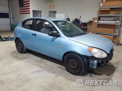 Czwarte zdjęcie samochodu z boku: 2009 HYUNDAI ACCENT GS VIN:KMHCM36CX9U118840 - miniatura