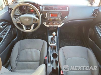 Zdjęcie 8 z 12 samochodu: 2017 KIA RIO LX VIN:KNADM4A34H6057300 - miniatura