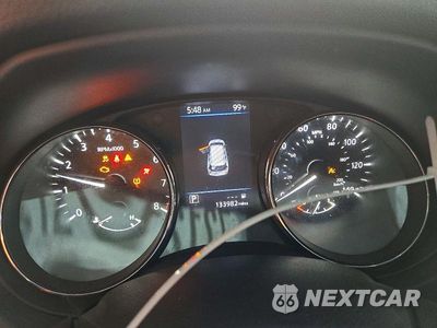Zdjęcie 9 z 13 samochodu: 2019 NISSAN ROGUE S VIN:5N1AT2MTXKC802841 - miniatura