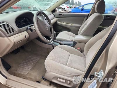 Zdjęcie 7 z 12 samochodu: 2003 TOYOTA CAMRY LE VIN:4T1BE32K53U776272 - miniatura