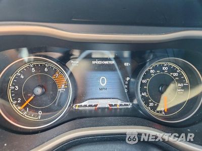 Zdjęcie 9 z 13 samochodu: 2018 JEEP CHEROKEE LIMITED VIN:1C4PJMDX7JD571974 - miniatura