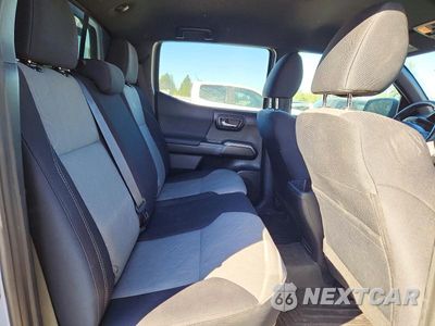 Zdjęcie 10 z 12 samochodu: 2021 TOYOTA TACOMA TRD SPORT VIN:5TFAZ5CN2MX117302 - miniatura