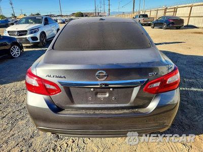 Zdjęcie 6 z 12 samochodu: 2017 NISSAN ALTIMA 2.5 SV VIN:1N4AL3AP7HC286860 - miniatura