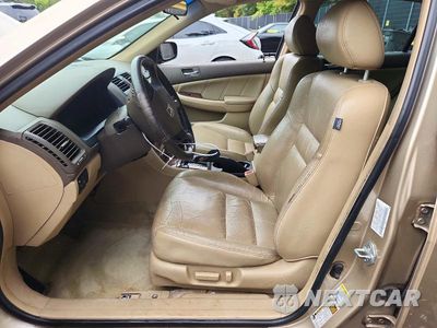 Zdjęcie 7 z 12 samochodu: 2007 HONDA ACCORD EX VIN:1HGCM66567A007919 - miniatura