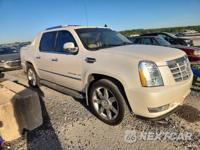 Czwarte zdjęcie samochodu z boku: 2011 CADILLAC ESCALADE EXT LUXURY VIN:3GYT4MEF1BG225848 - miniatura
