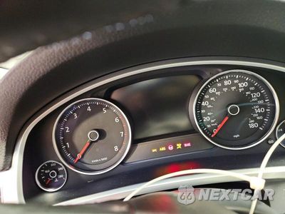 Zdjęcie 9 z 13 samochodu: 2015 VOLKSWAGEN TOUAREG V6 VIN:WVGEF9BP0FD002072 - miniatura