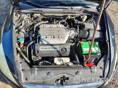 Zdjęcie 11 z 12 samochodu: 2007 HONDA ACCORD EX VIN:1HGCM66527A071231 - miniatura