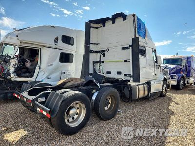 Czwarte zdjęcie samochodu z boku: 2026 VOLVO VNL SEMI TRUCK VIN:4V4BC9EH0TN698365 - miniatura