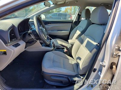 Zdjęcie 7 z 12 samochodu: 2018 HYUNDAI ELANTRA SE VIN:5NPD74LF7JH270299 - miniatura